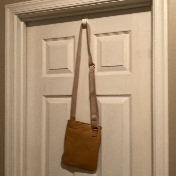 Michael Kors Small Crossbody - Picture 4 of 9